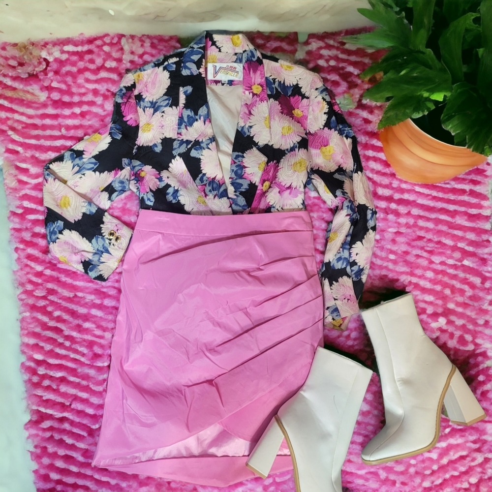 Sea Pink Barbie 💕 Pleated Mini Skirt